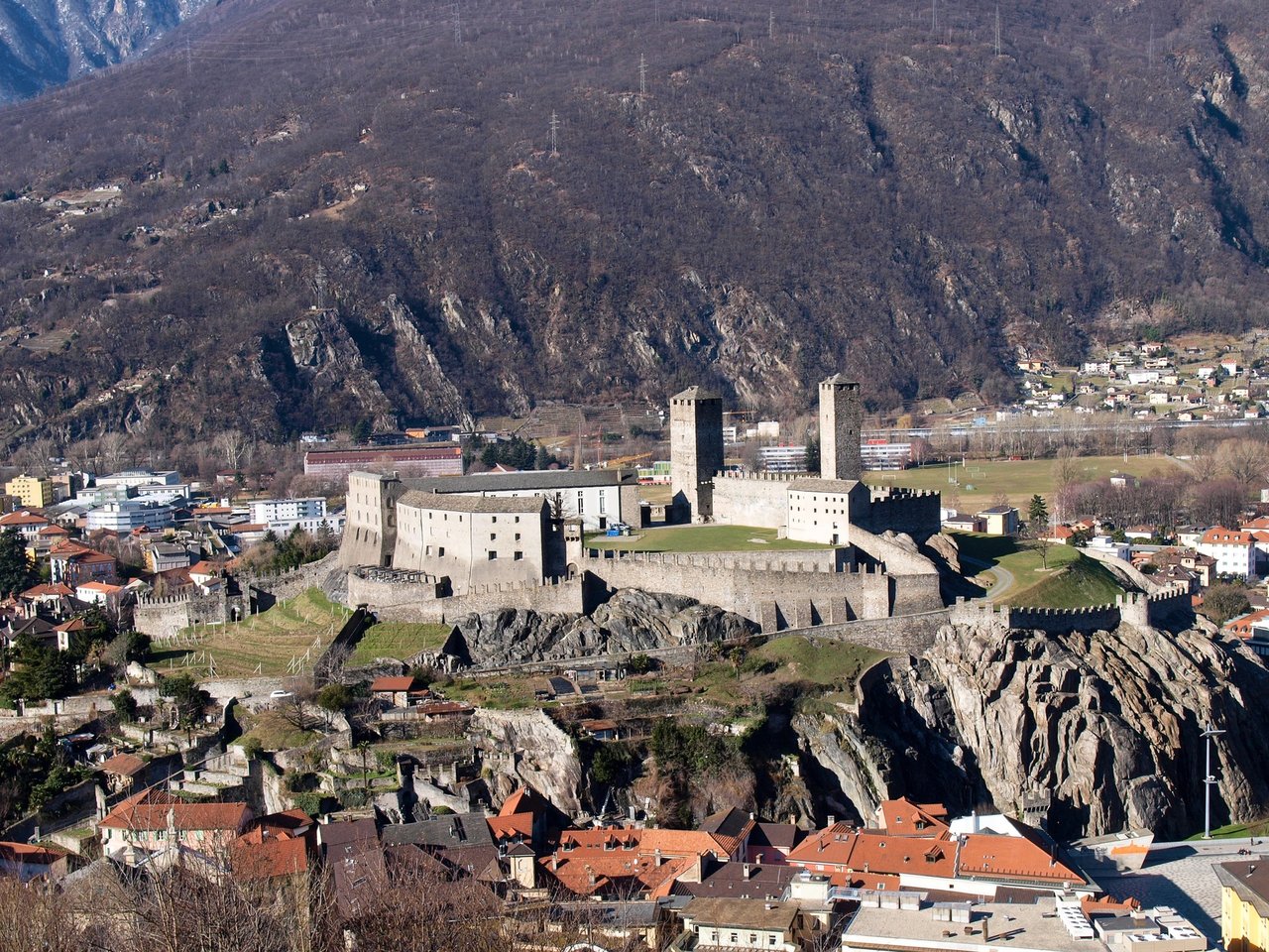 Les châteaux de Bellinzone