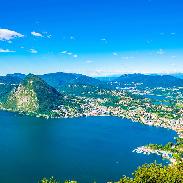 Top Luxurious Lugano Hotels with Breathtaking Lake Views (Hôtels luxueux de Lugano avec vue imprenable sur le lac)