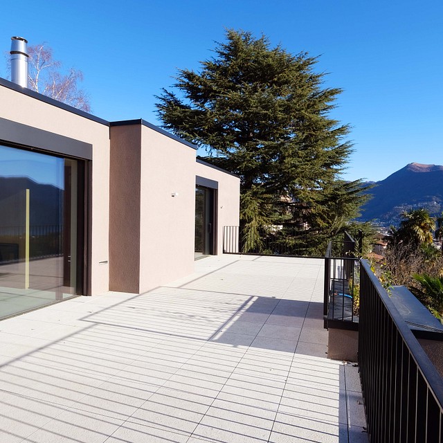 Muzzano - Villa moderna di Design con vista panoramica sui laghi