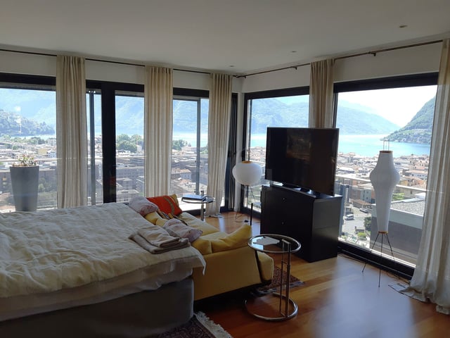 Lugano - Attico 5,5 locali con roof garden vista lago