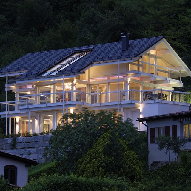 Lugano - Villa HUF HAUS in vetro e legno